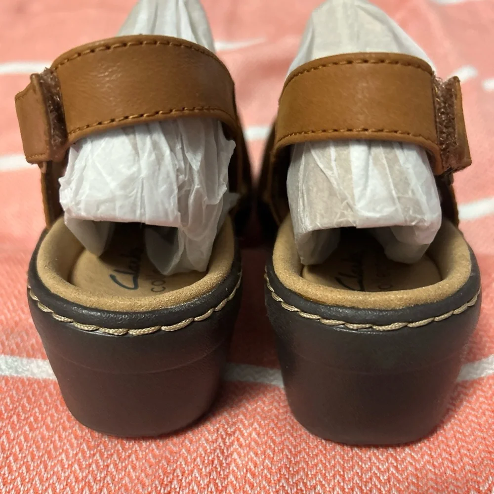 CLARKS Merliah Echo Women's Size 7M Wedge Sandals Leather
